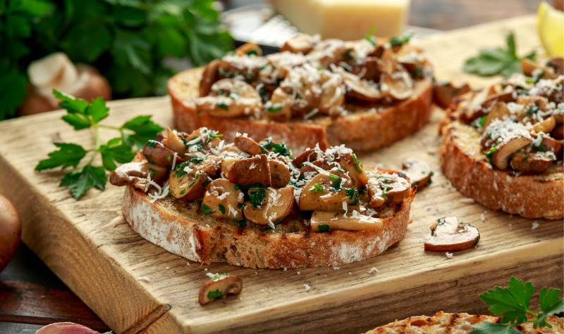 grilled mushrooms on toast